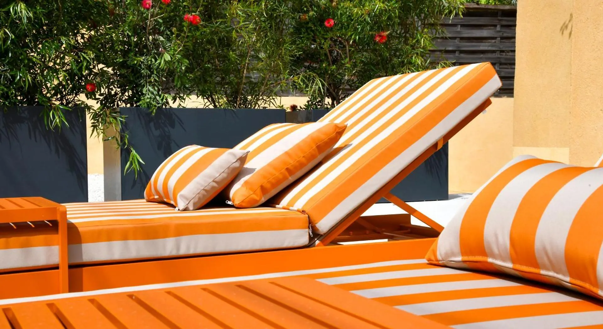 Апартаменты A 5 Min A Pied De La Plage Et 10 Min Du Port, T2 Vue Mer Avec Vaste Terrasse Et Parking Prive - Prestations Haut De Gamme Санари-сюр-Мер Франция